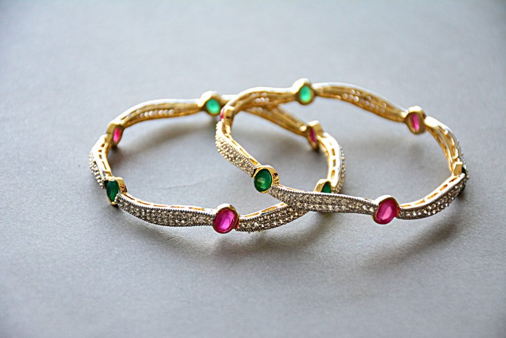 Quelle haute joaillerie offrir à quel anniversaire de mariage ?