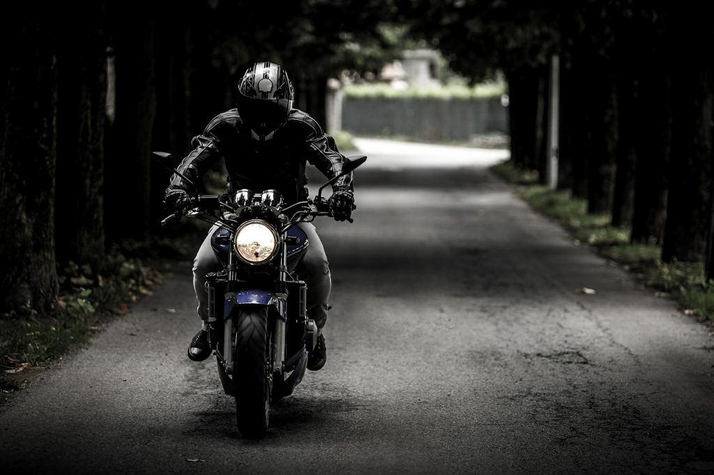 5 caractéristiques permettant de reconnaître un motard